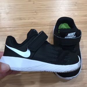 Nike sneakers toddler (black)